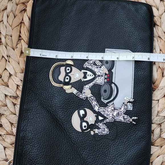 D&G Pouch. Price is Firm. - Picture 8 of 9